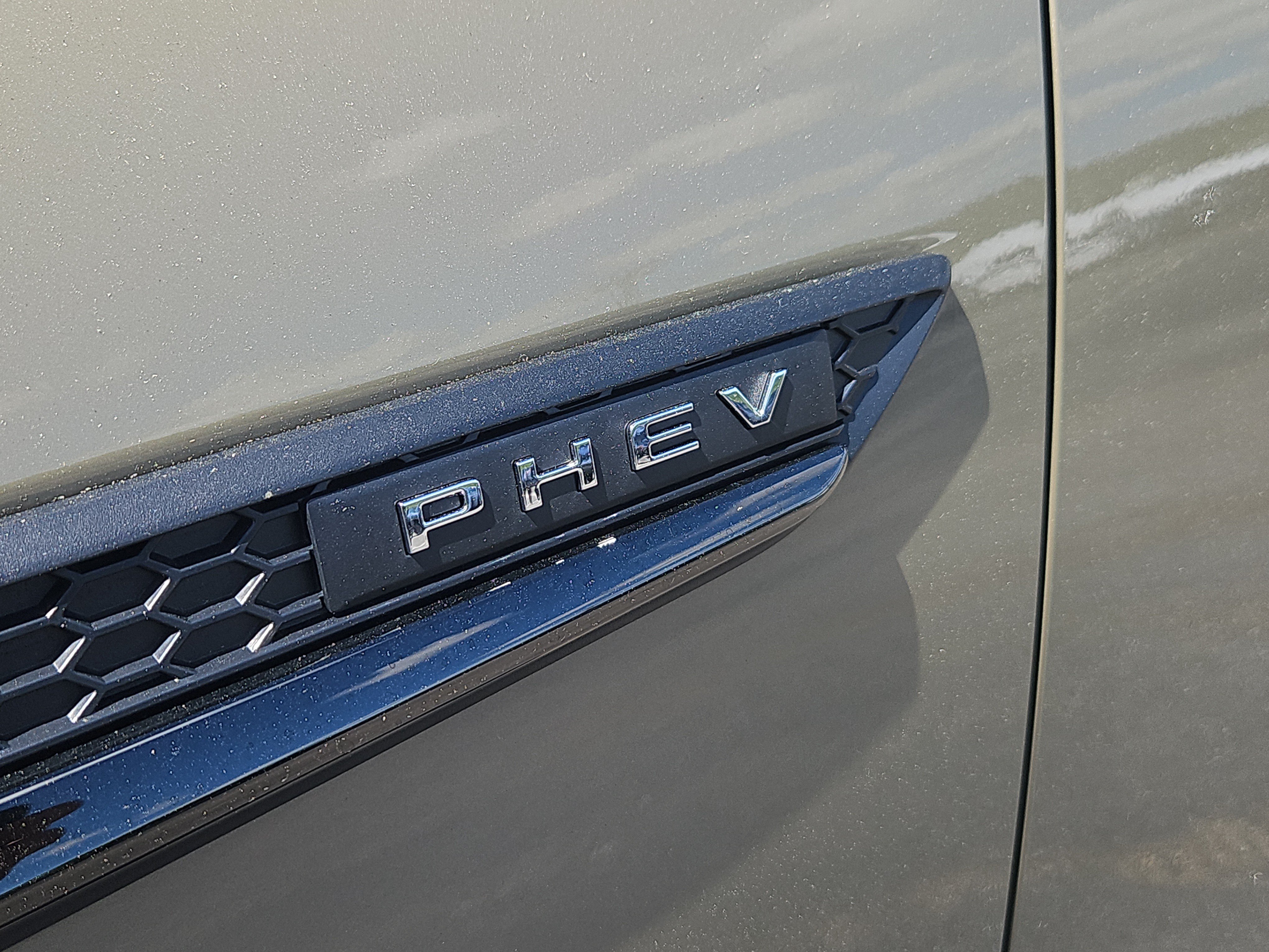 Certified 2025 MAZDA CX-70 Plug-In Hybrid w/ Premium Pkg AWD/4WD image 6