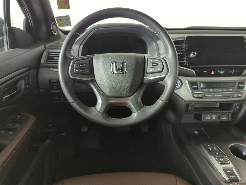 Certified 2025 Honda Ridgeline RTL image 12