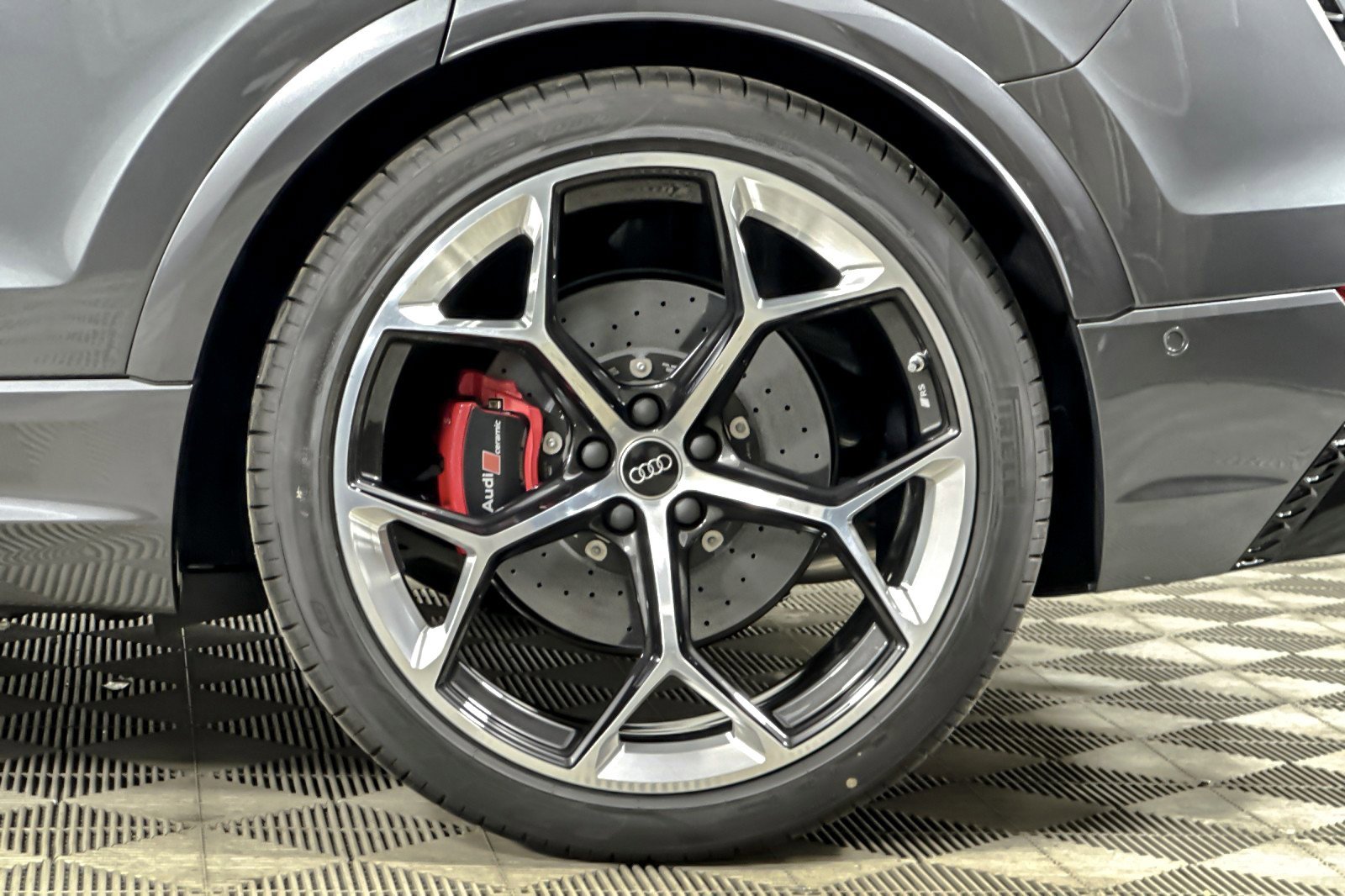 New 2026 Audi RS Q8 performance AWD/4WD image 23