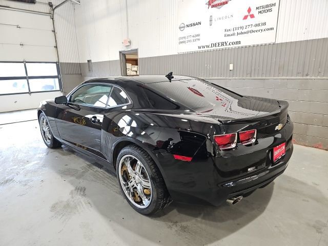 Used 2013 Chevrolet Camaro SS w/ RS Package RWD image 4