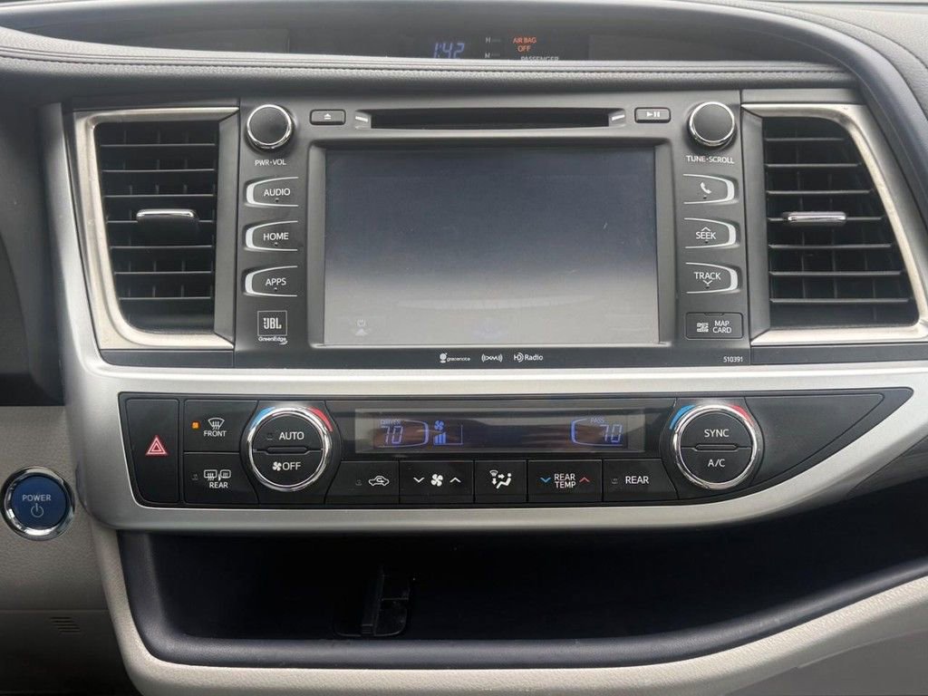 Used 2019 Toyota Highlander Limited Platinum AWD/4WD image 23
