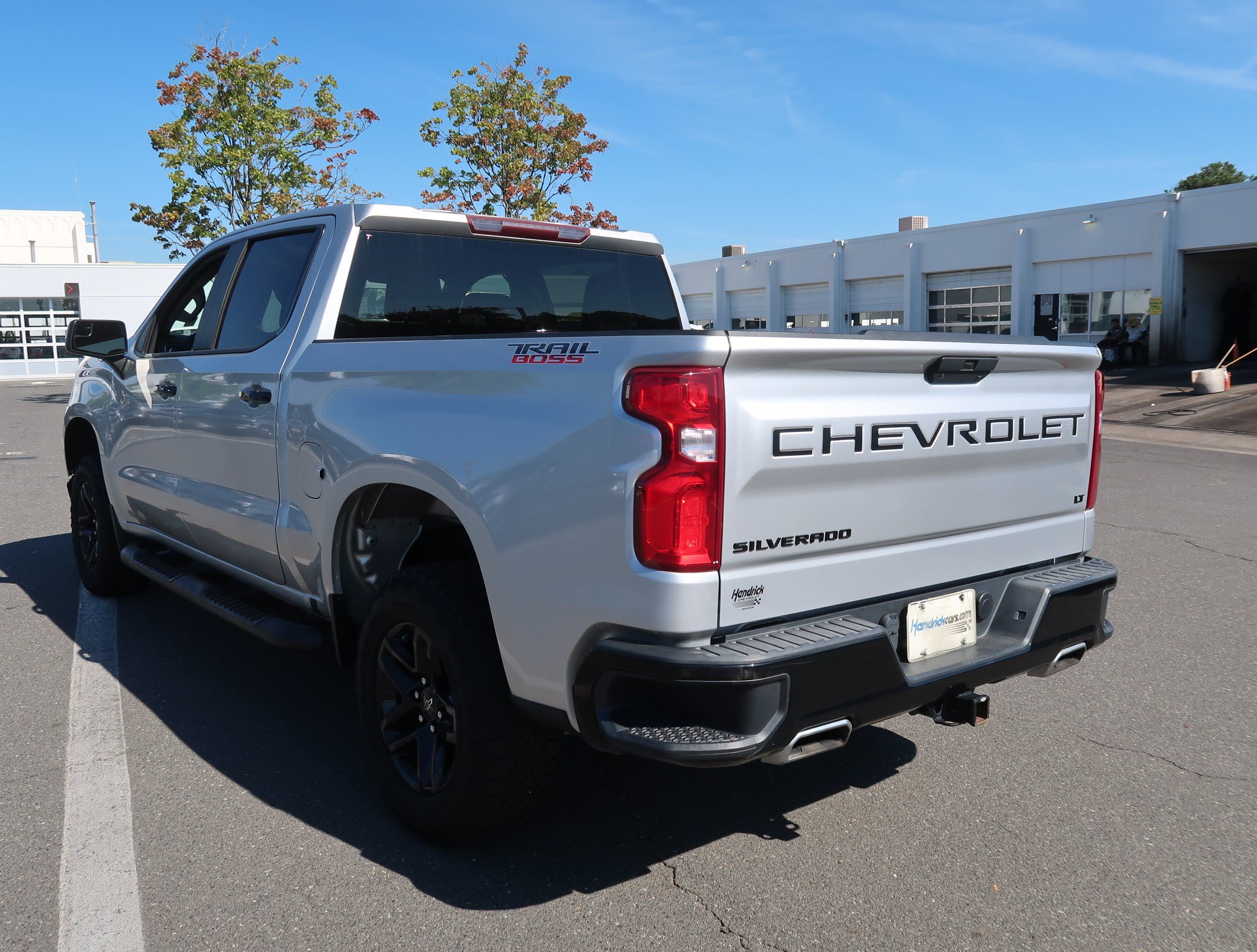 Used 2020 Chevrolet Silverado 1500 LT Trail Boss AWD/4WD image 8