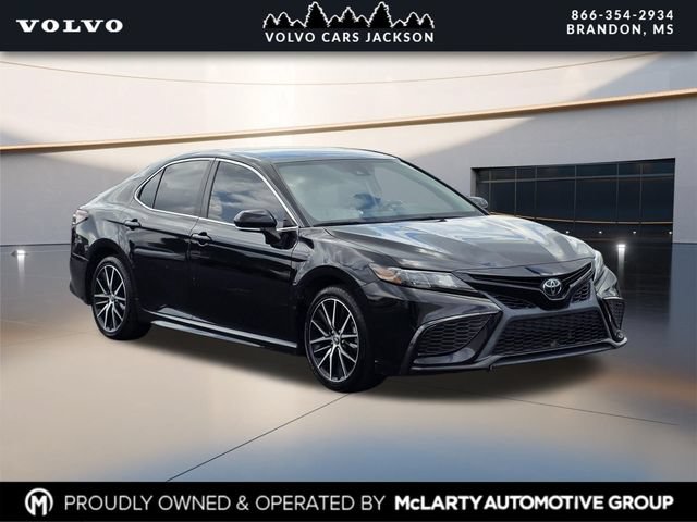 Used 2022 Toyota Camry SE