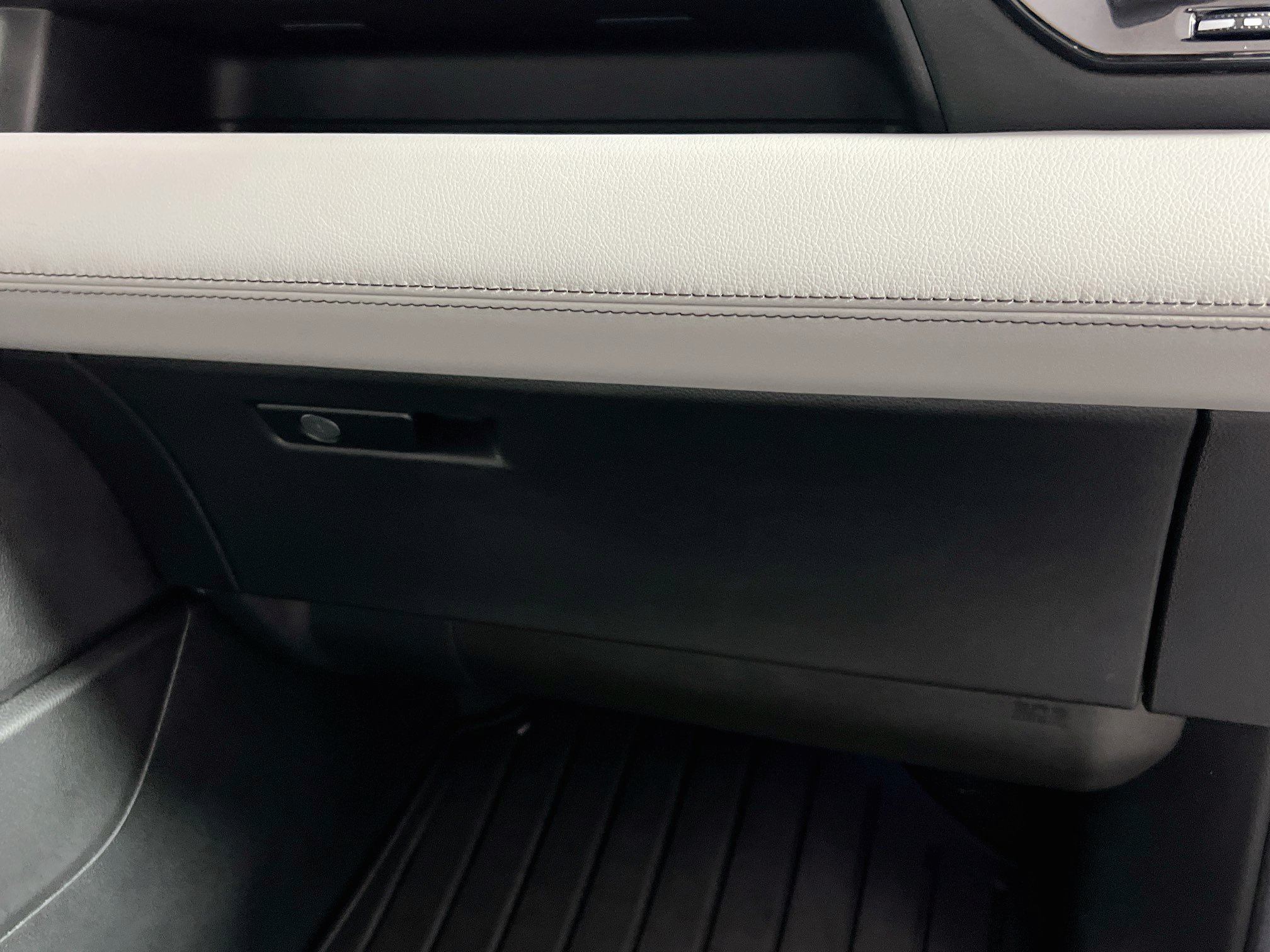 Used 2025 Honda Pilot Elite image 34