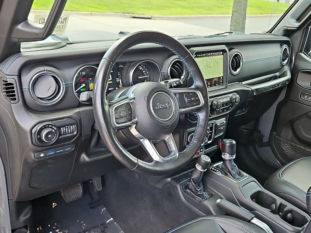 Used 2021 Jeep Wrangler Unlimited Rubicon 4xe w/ Cold Weather Group AWD/4WD image 28