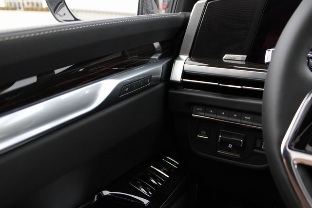 New 2026 Cadillac Escalade Luxury image 28