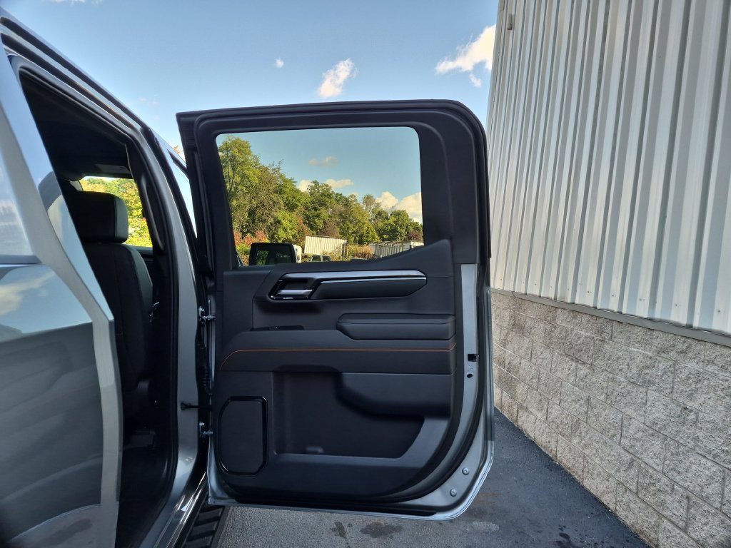New 2026 GMC Sierra 1500 AT4 w/ AT4 Premium Package AWD/4WD image 33