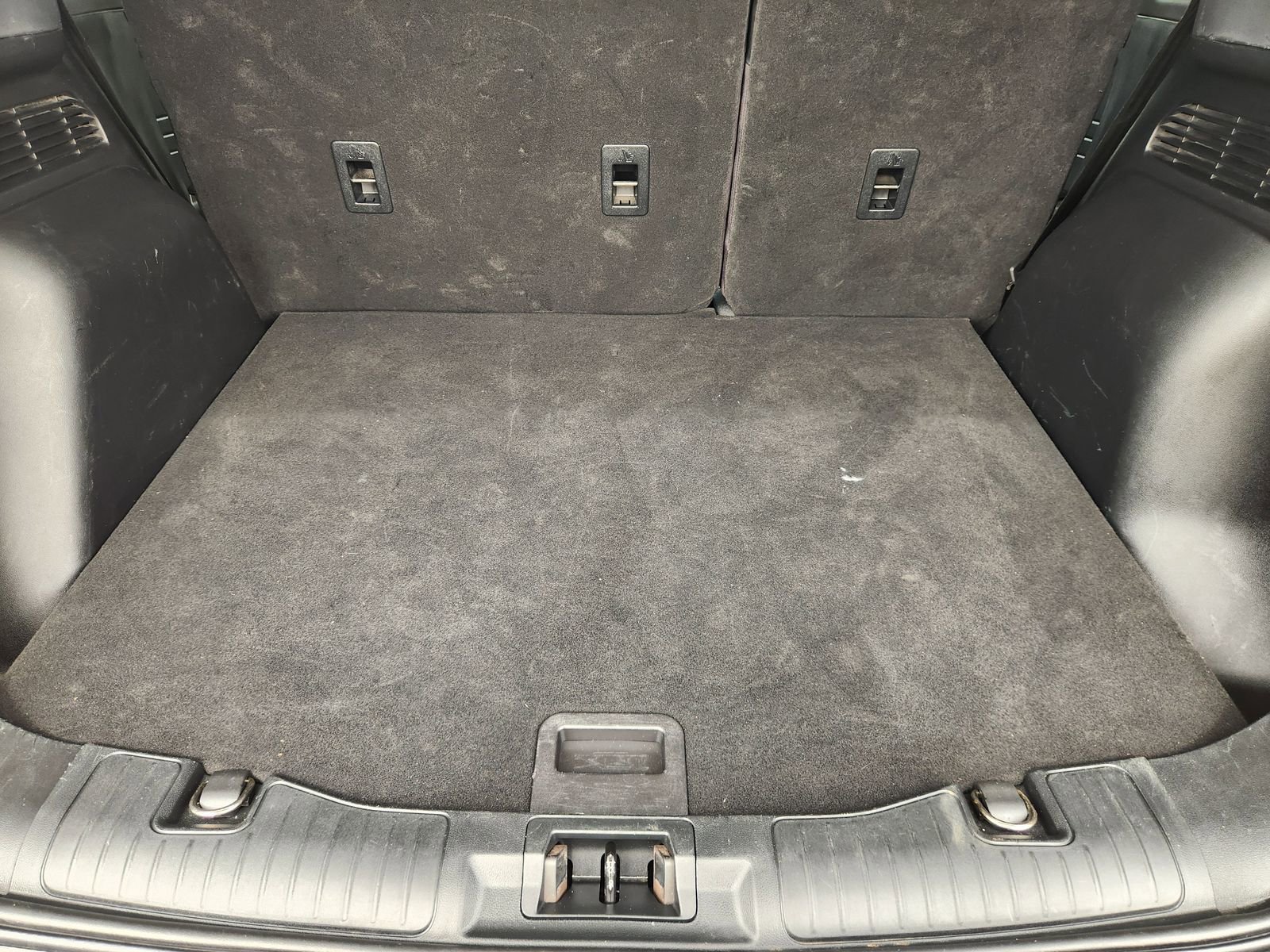 Used 2021 Ford Escape SEL w/ Technology Package FWD image 32