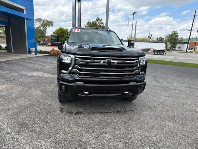 Used 2024 Chevrolet Silverado 2500 High Country w/ Midnight Edition AWD/4WD image 26