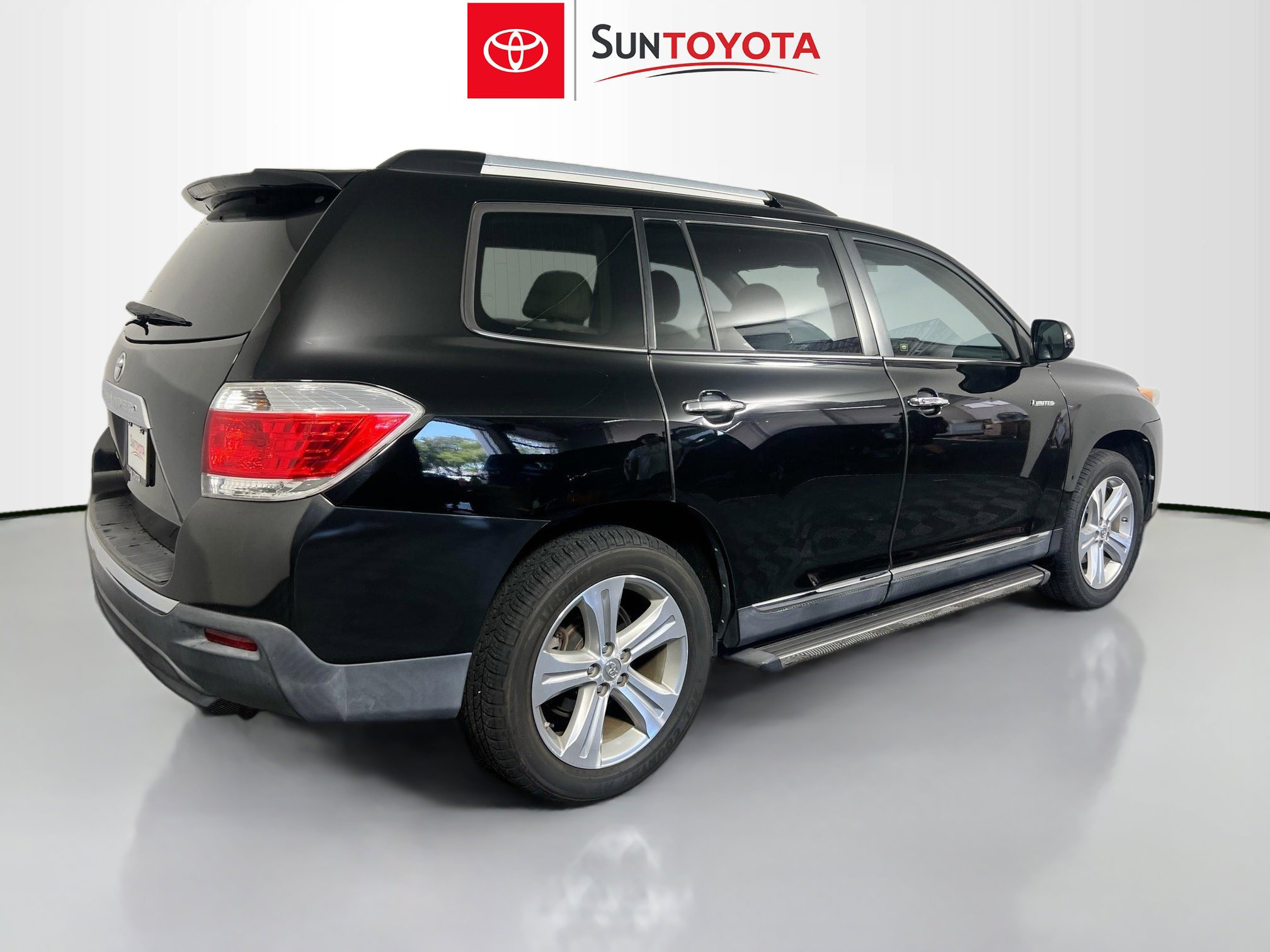 Used 2013 Toyota Highlander Limited image 4
