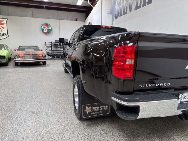 Used 2019 Chevrolet Silverado 3500 LTZ w/ Duramax Plus Package image 9