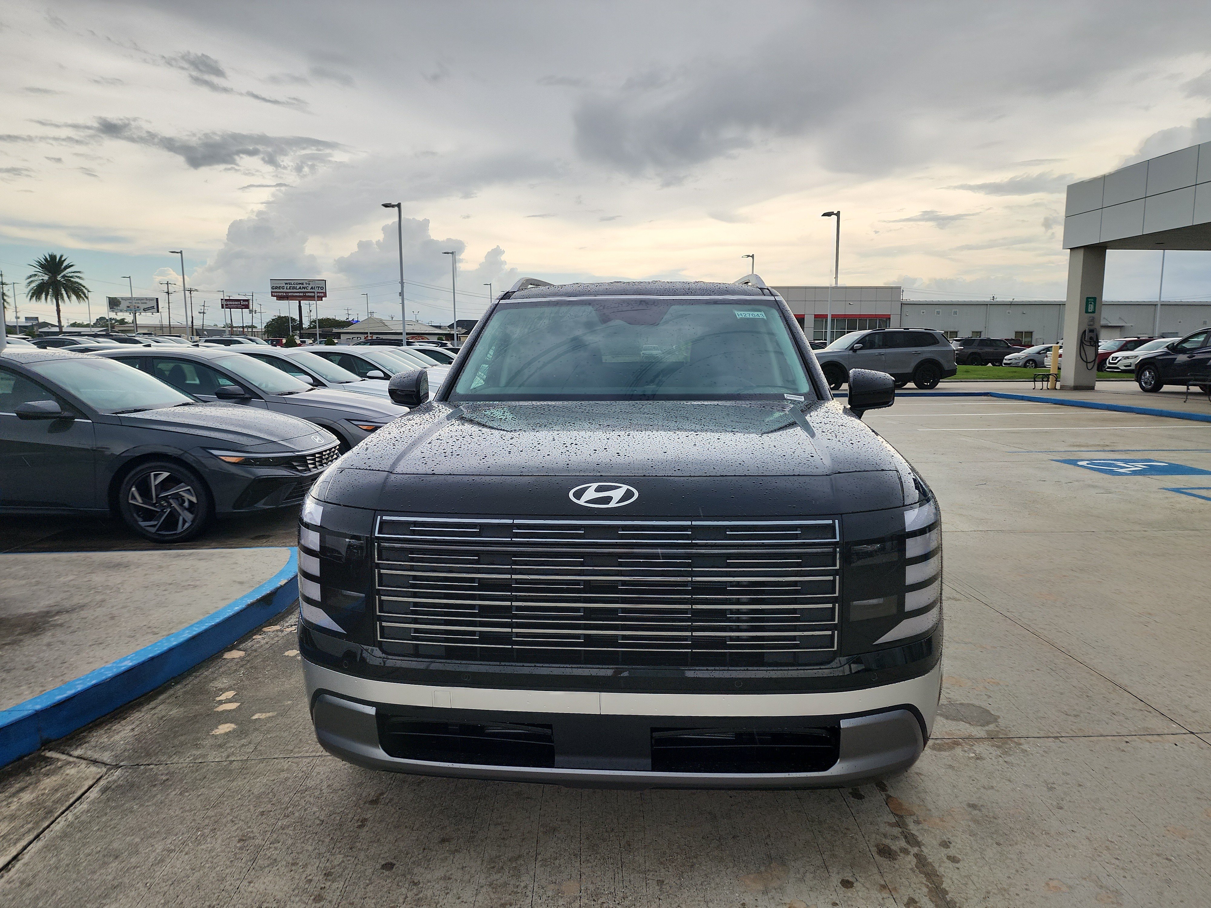 New 2027 Hyundai Palisade SEL FWD image 2