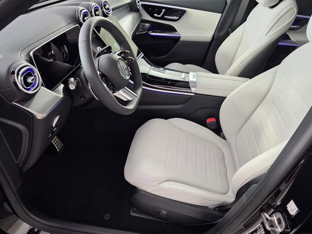 New 2026 Mercedes-Benz GLC 300 image 6