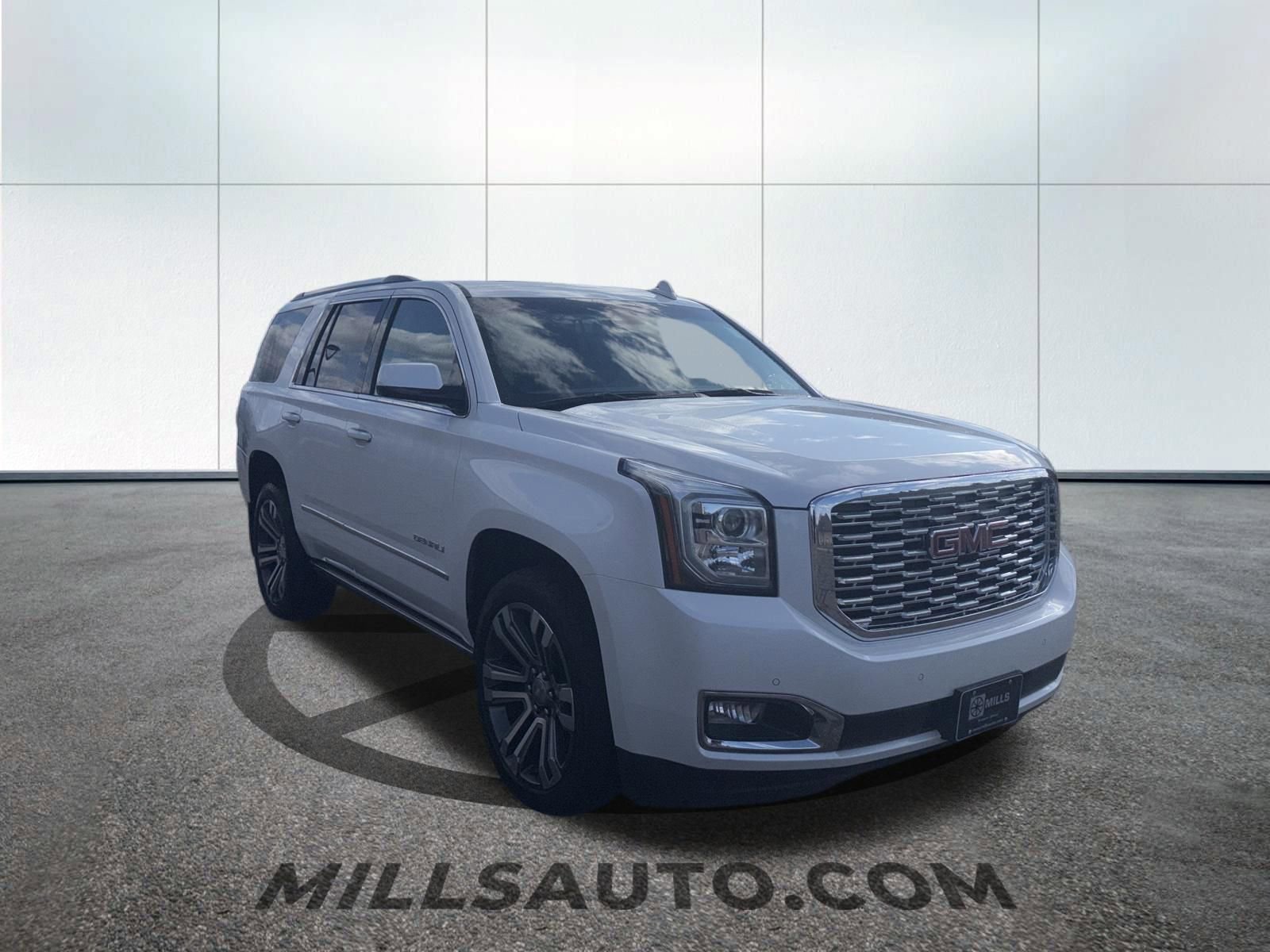 Used 2019 GMC Yukon Denali w/ Denali Ultimate Package image 3