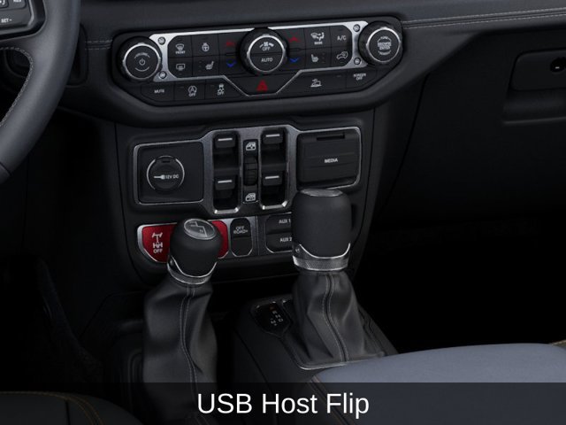 Used 2025 Jeep Gladiator Mojave w/ Convenience Group AWD/4WD image 28
