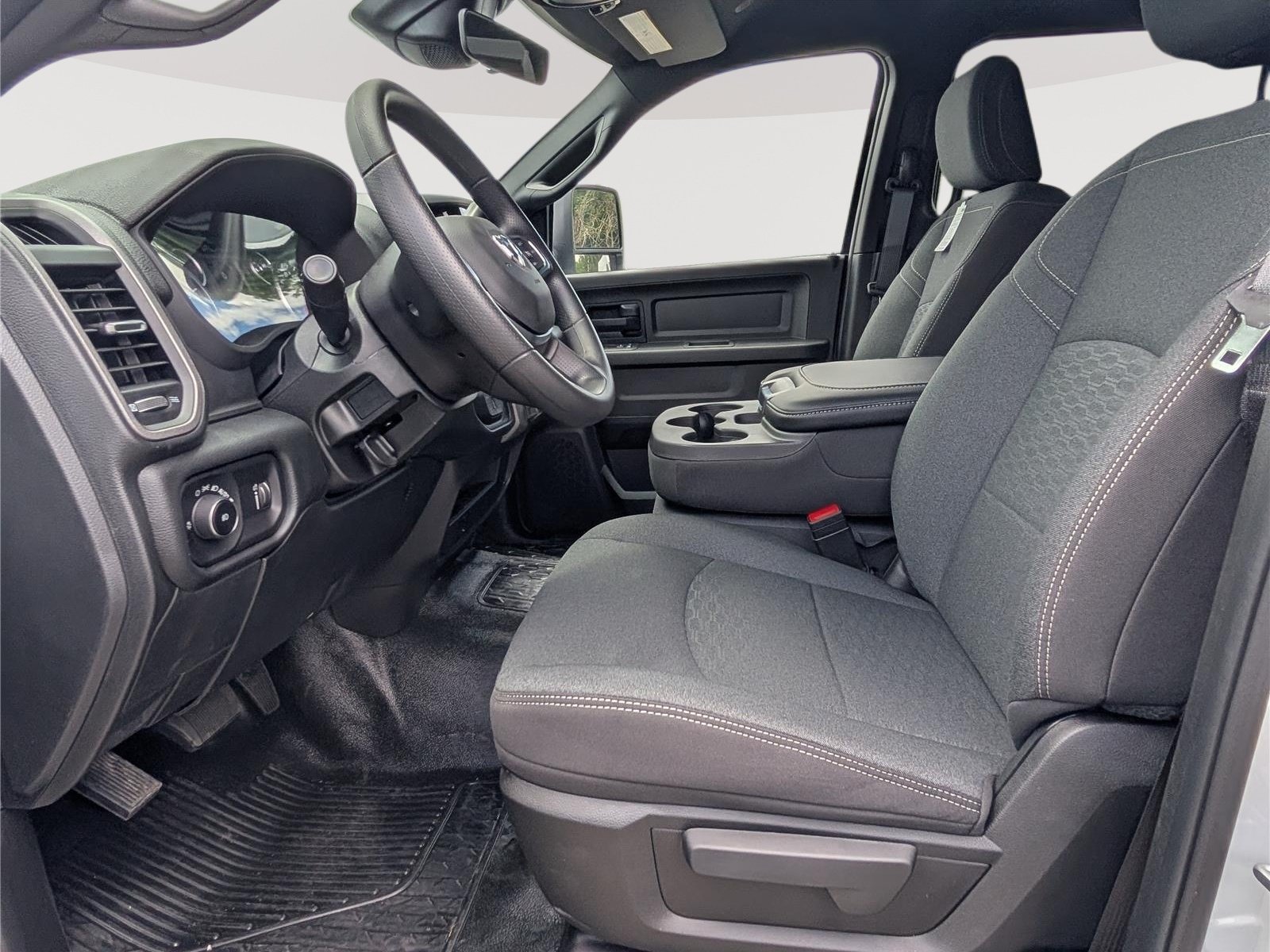 New 2026 RAM 5500 Tradesman AWD/4WD image 13
