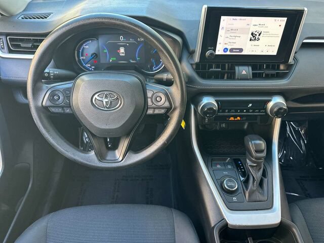 Used 2023 Toyota RAV4 LE AWD/4WD image 17