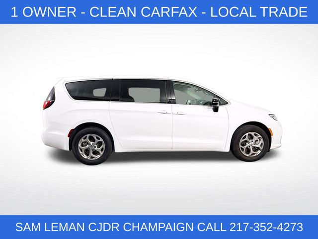 Used 2024 Chrysler Pacifica Limited w/ Trailer Tow Group image 8