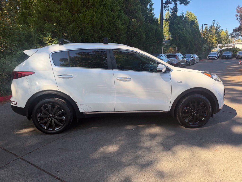 Used 2019 Kia Sportage EX w/ EX Sport Appearance Package AWD/4WD image 2