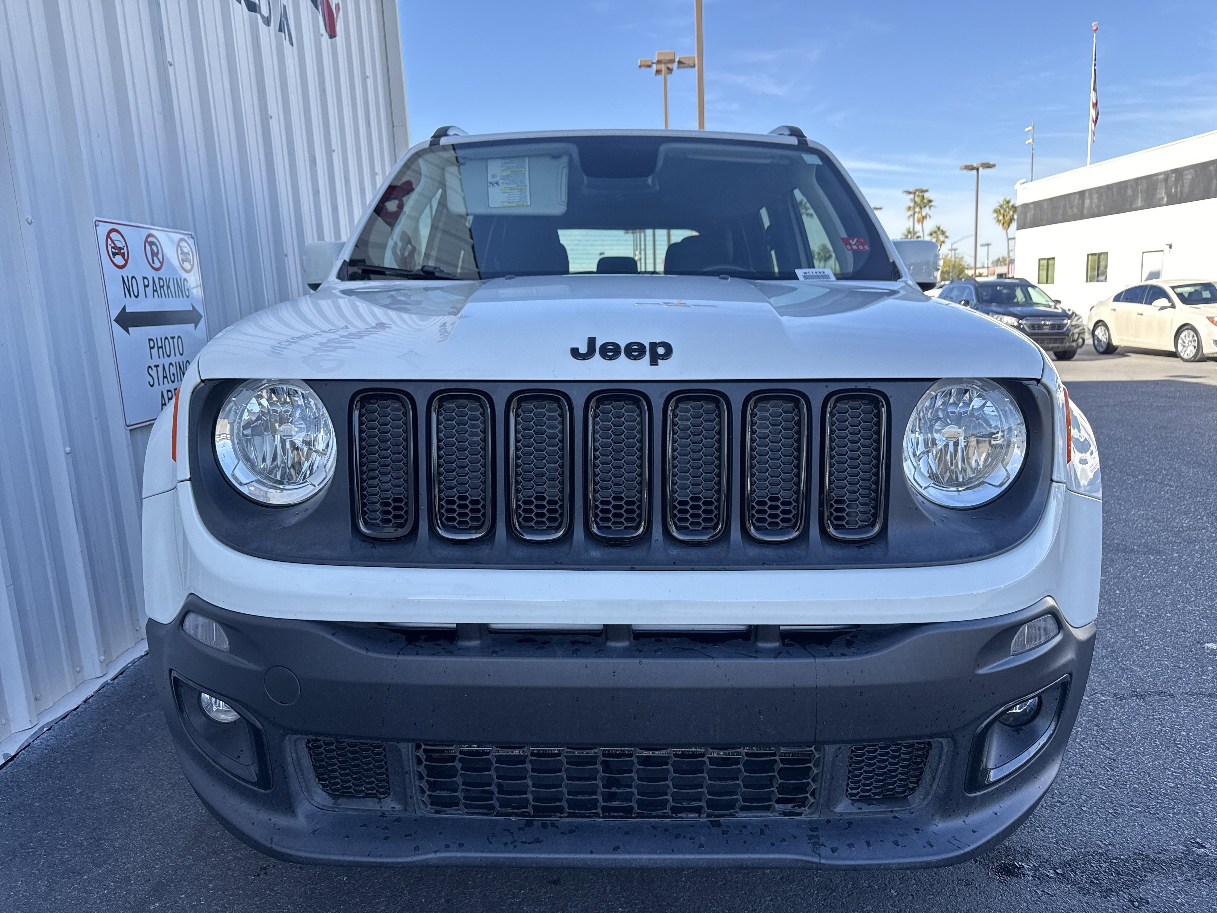 Used 2018 Jeep Renegade Altitude image 7