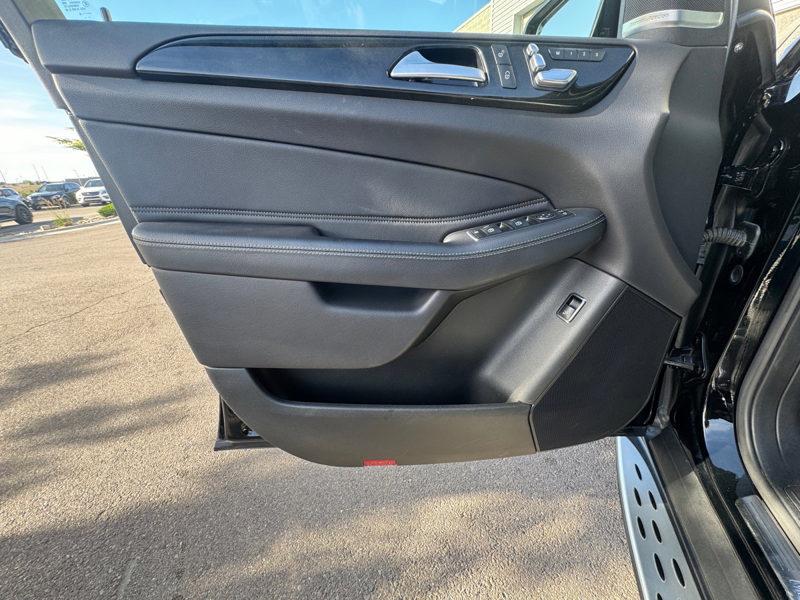 Used 2018 Mercedes-Benz GLE 350 4MATIC image 33