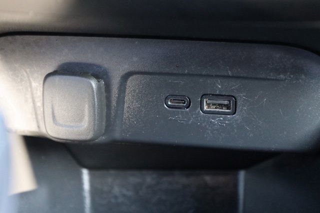 Used 2024 Chevrolet Trax LS FWD image 27