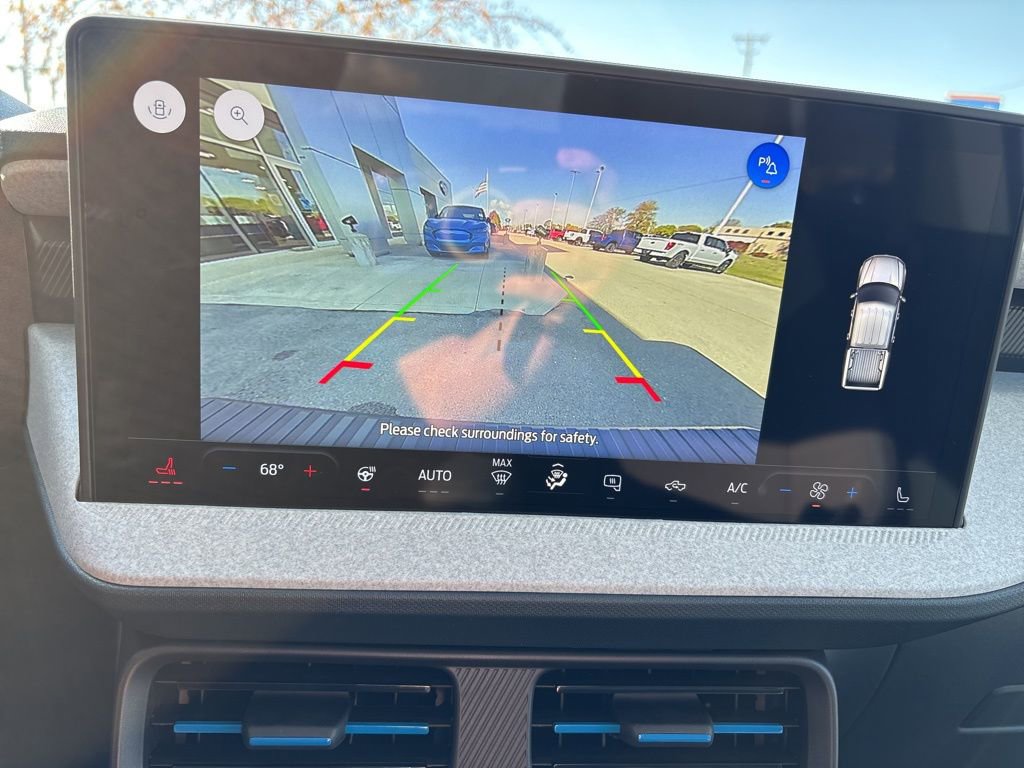 New 2025 Ford Maverick XLT image 13