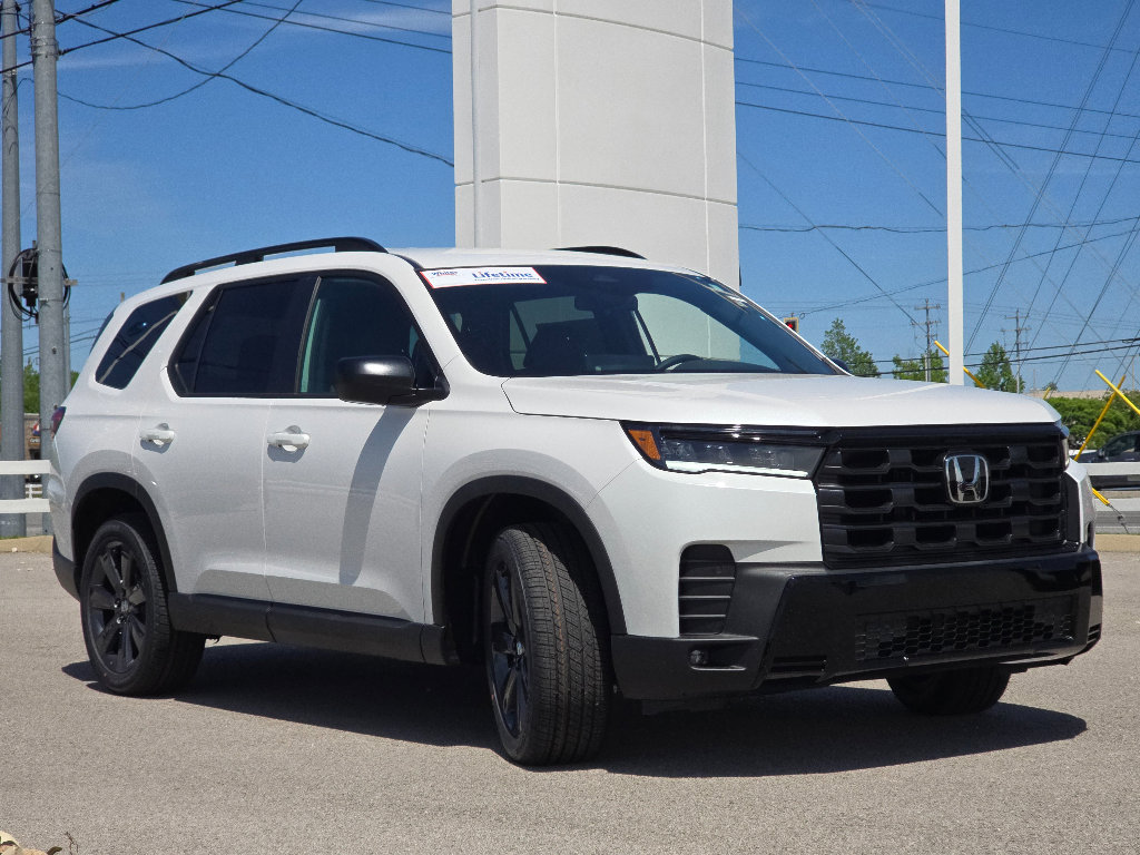 New 2026 Honda Pilot Sport image 5