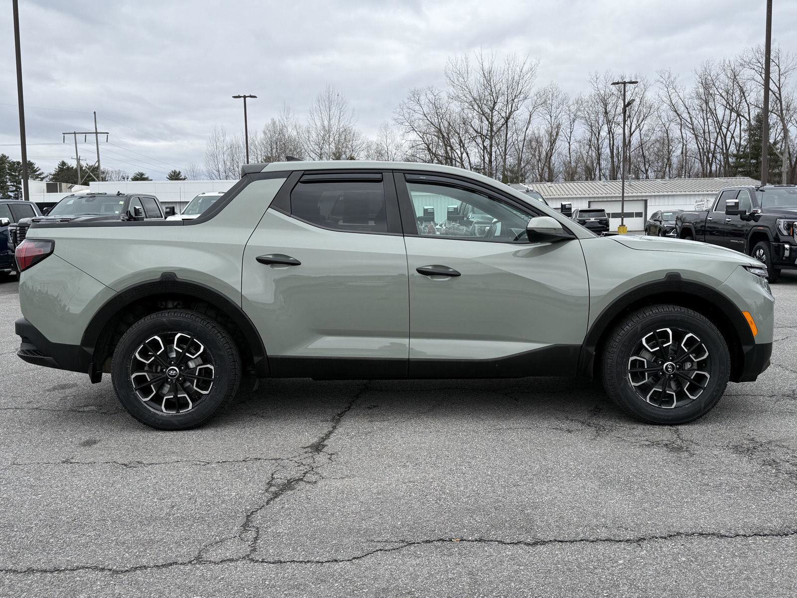 Used 2022 Hyundai Santa Cruz SEL image 4