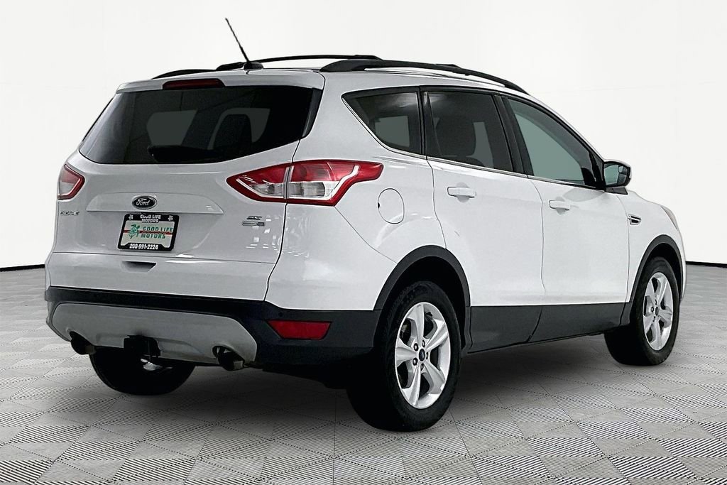 Used 2016 Ford Escape SE w/ Equipment Group 201A image 6