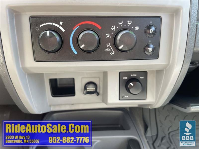 Used 2005 Dodge Dakota SLT AWD/4WD image 38