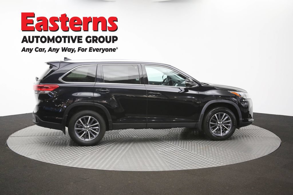 Used 2019 Toyota Highlander XLE AWD/4WD image 48