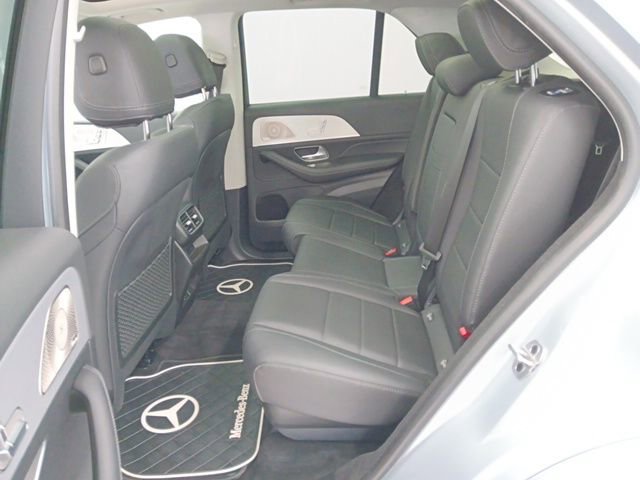 Used 2024 Mercedes-Benz GLE 350 4MATIC w/ AMG Line Exterior image 10