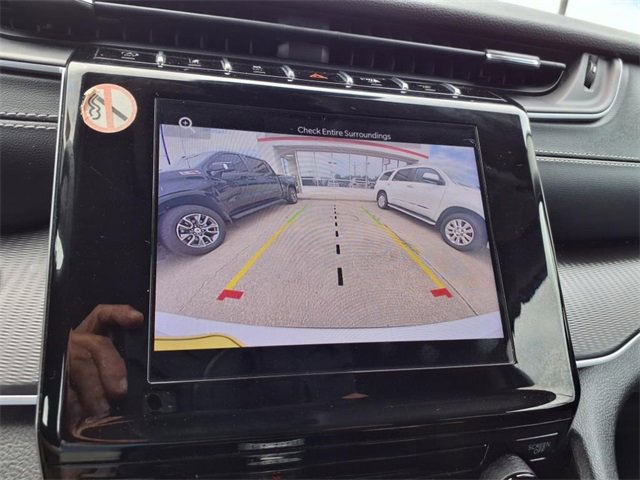 Used 2023 Jeep Grand Cherokee L Laredo image 25