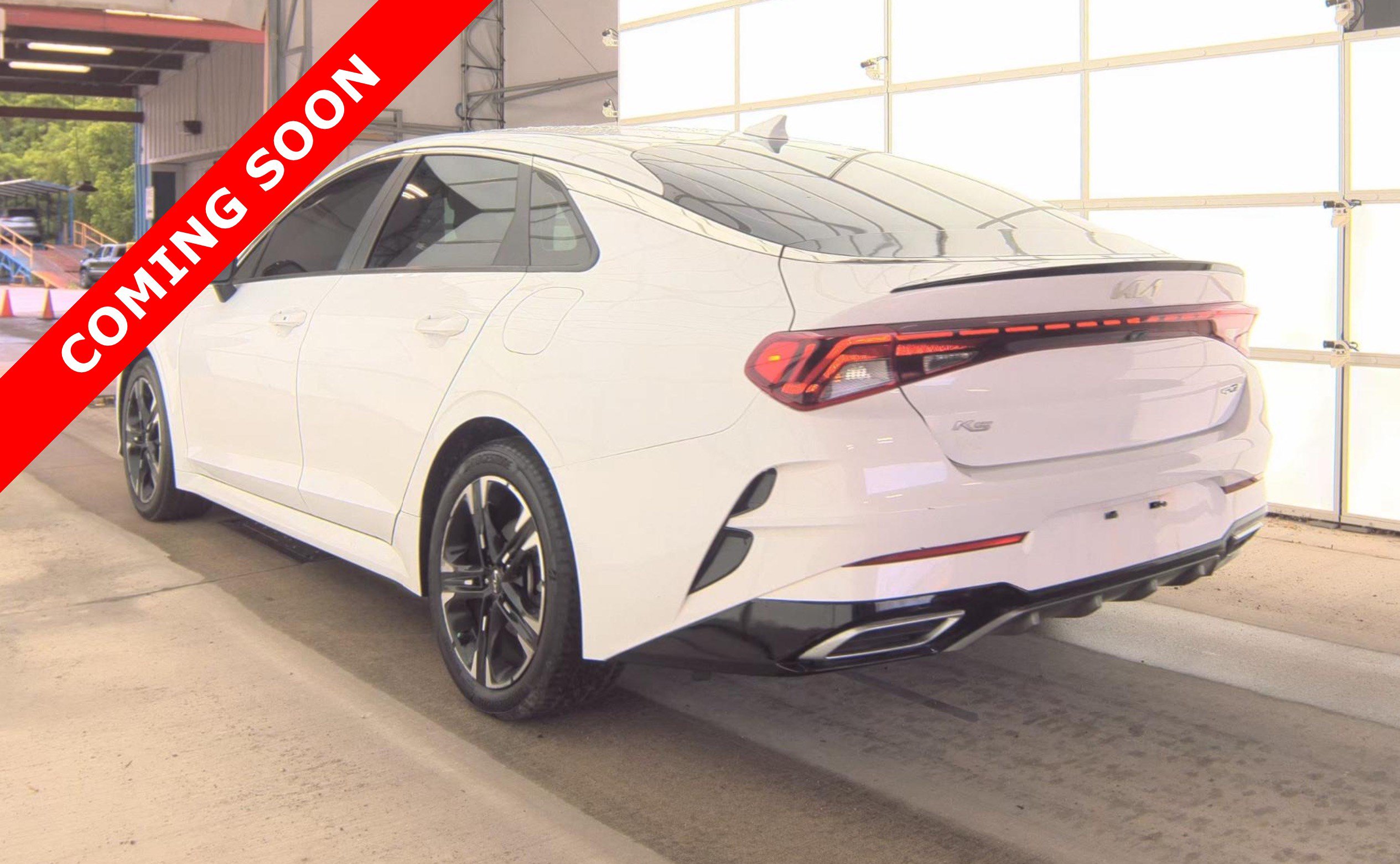 Used 2022 Kia K5 GT-Line FWD image 4