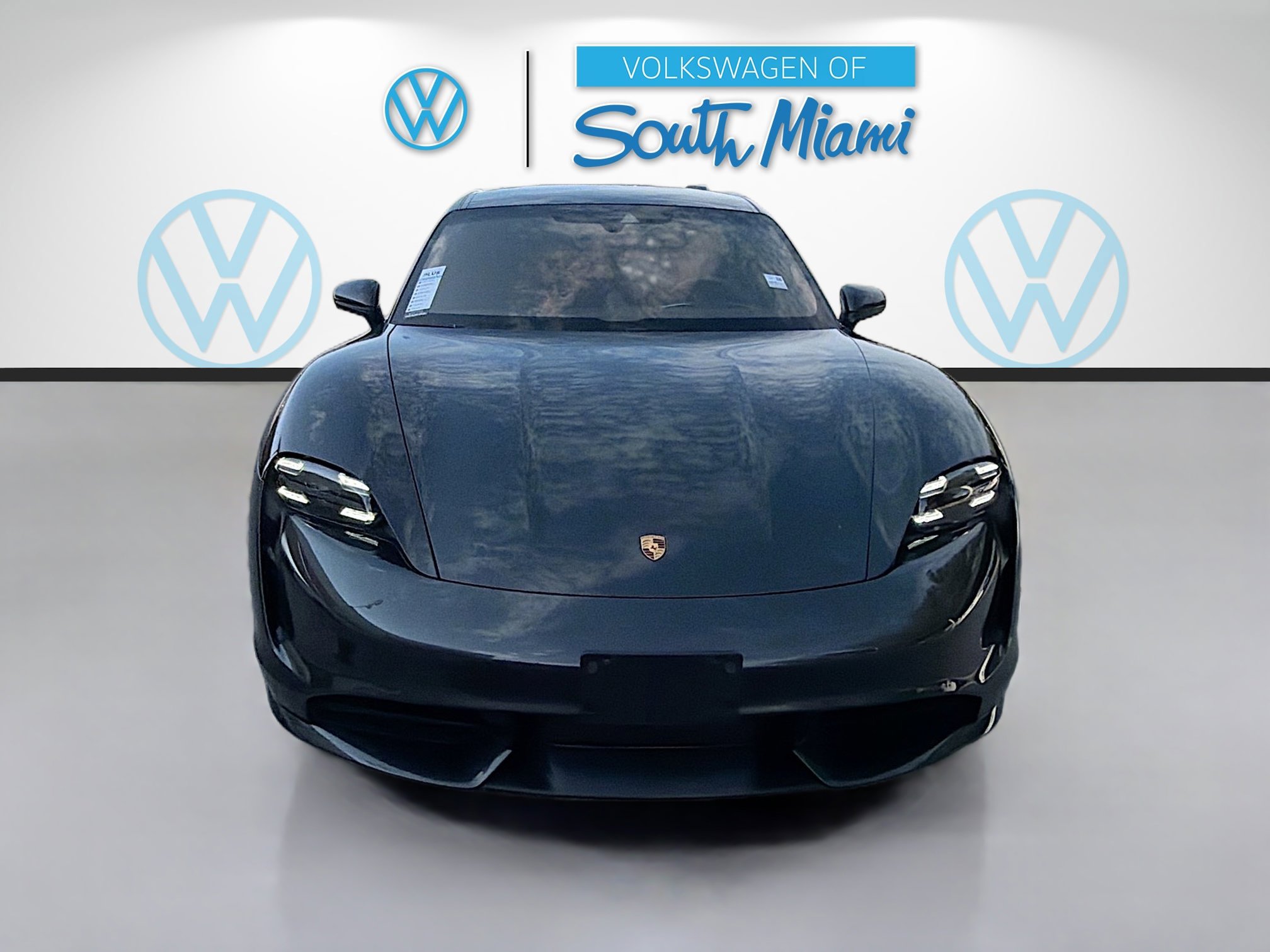 Used 2020 Porsche Taycan Turbo w/ Premium Package AWD/4WD image 2