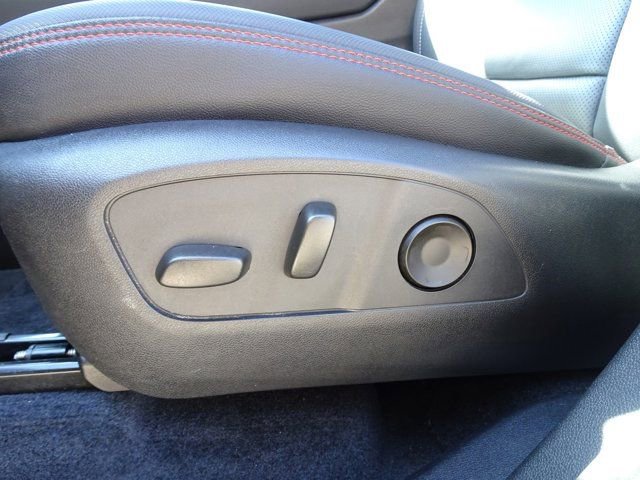 Certified 2024 Chevrolet Traverse RS image 11