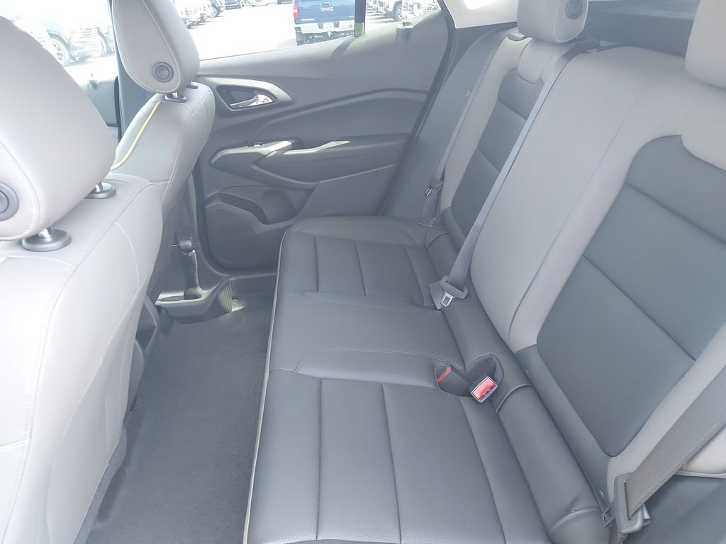 New 2026 Chevrolet Trax ACTIV w/ Driver Confidence Package FWD image 22