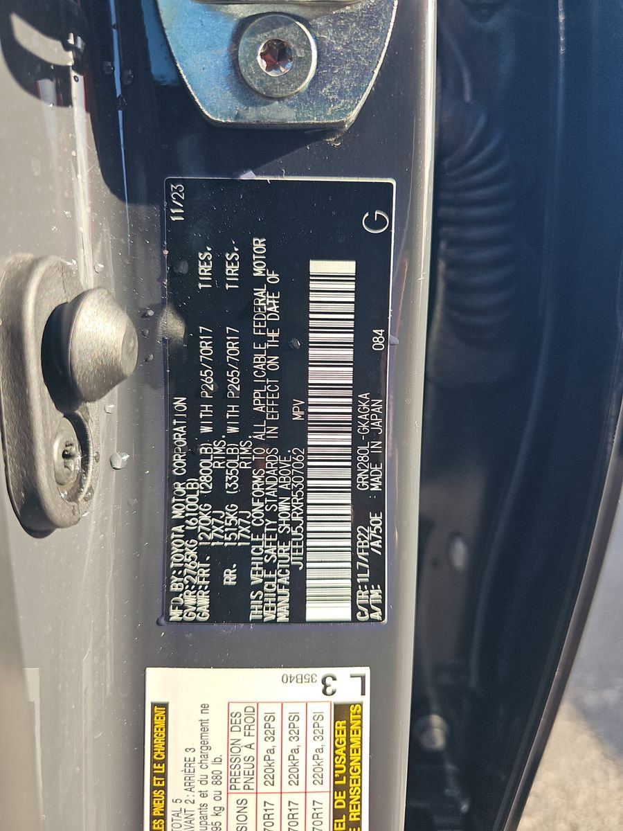 Used 2024 Toyota 4Runner SR5 RWD image 21