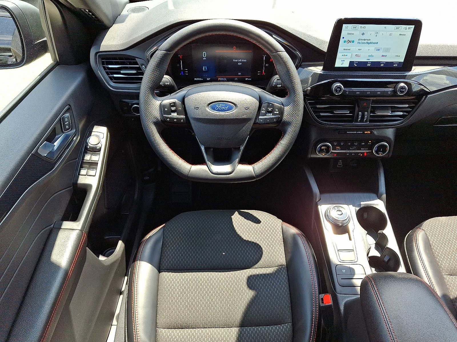 Used 2024 Ford Escape ST-Line image 12