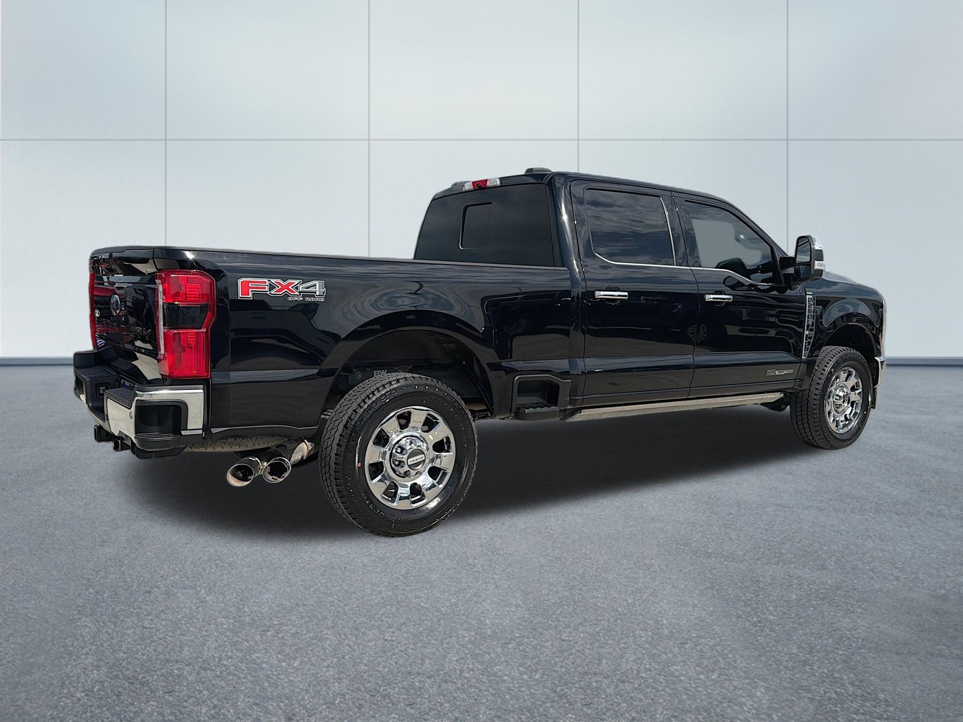 Certified 2024 Ford F250 Lariat w/ Lariat Ultimate Package AWD/4WD image 5