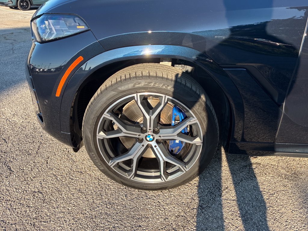 Used 2026 BMW X6 M60i AWD/4WD image 11