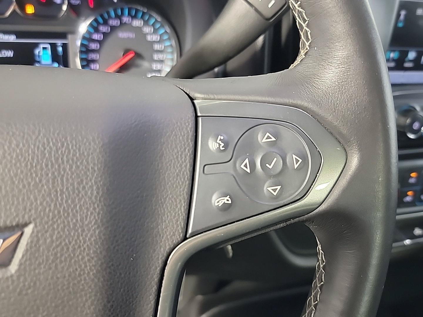 Used 2018 Chevrolet Silverado 1500 LT w/ Texas Edition AWD/4WD image 34