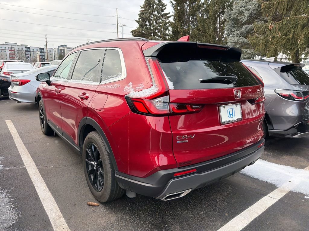 Used 2025 Honda CR-V Sport image 2