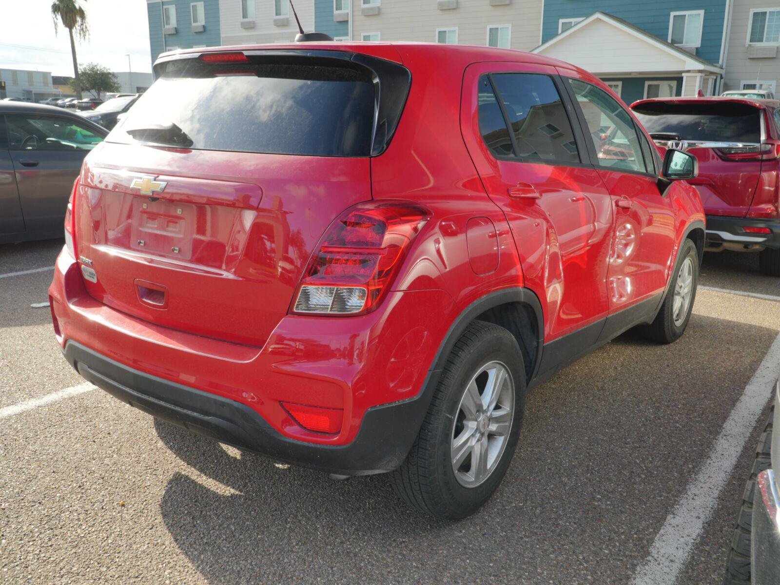 Used 2020 Chevrolet Trax LS w/ Tint and Cruise Package FWD image 4