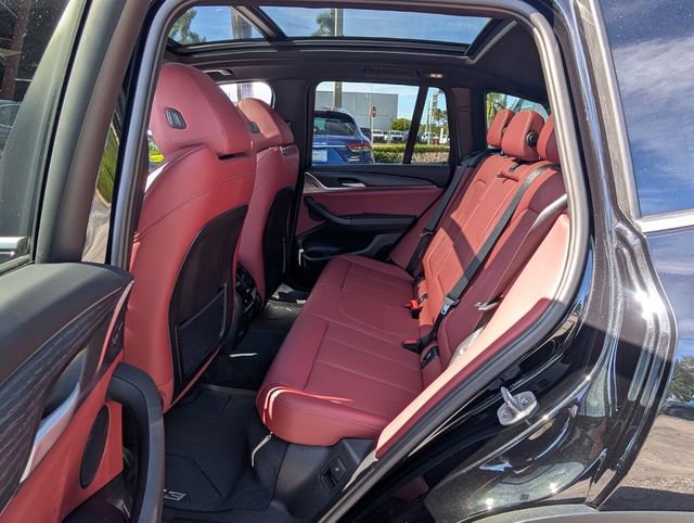 Used 2024 BMW X3 sDrive30i w/ Premium Package image 9