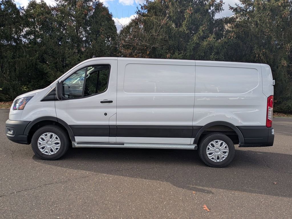 Used 2024 Ford Transit 250 Low Roof w/ Exterior Upgrade Package image 8