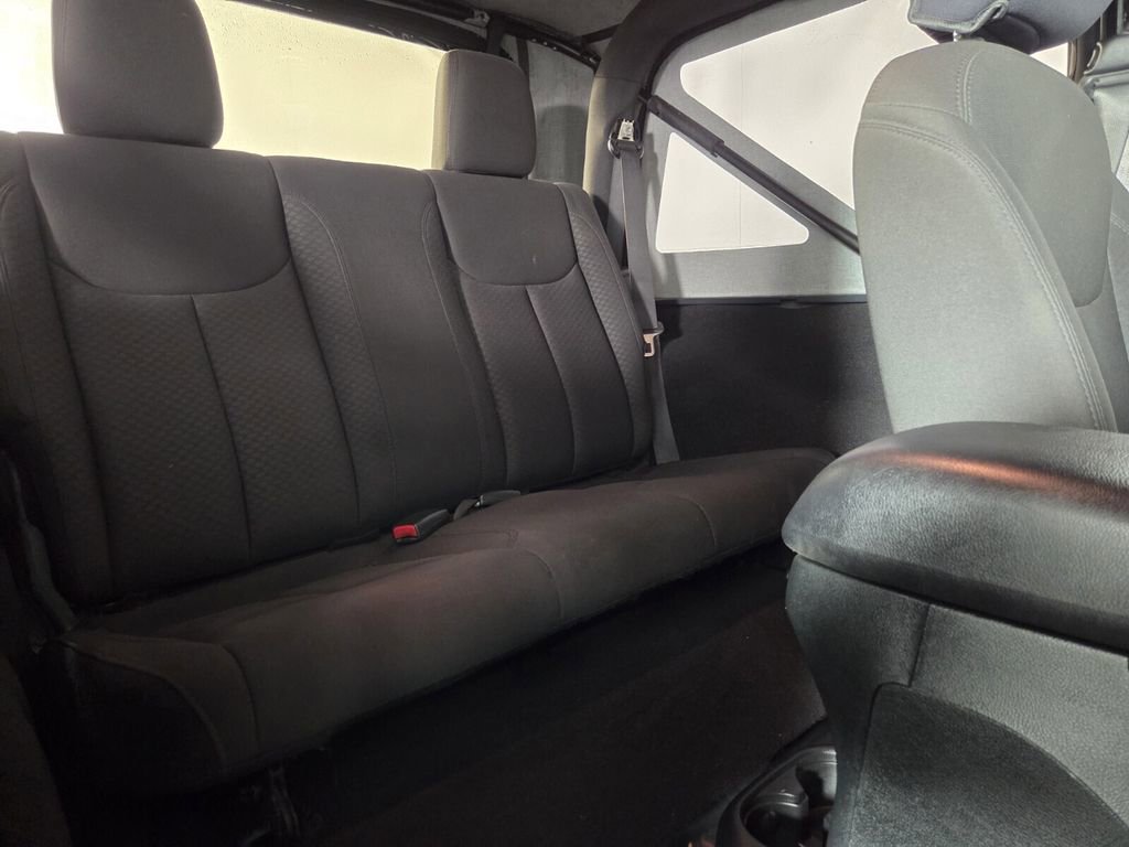 Used 2018 Jeep Wrangler Sport w/ Trailer Tow Group image 29