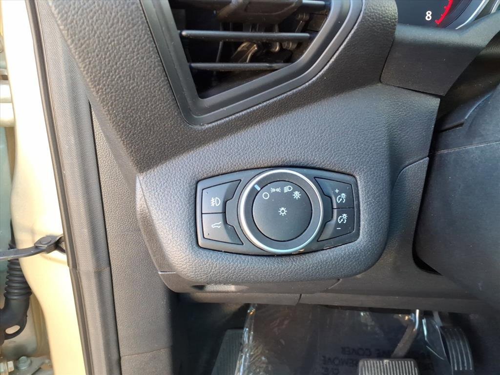 Used 2017 Ford Escape SE image 17