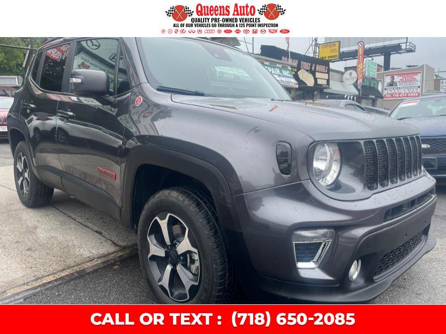 Used 2021 Jeep Renegade Trailhawk image 3